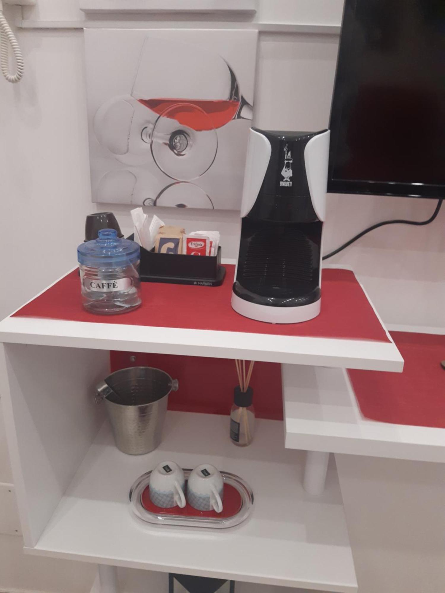 Nido Di Suite, Jacuzzi King Size, Metro C Appartamento Roma